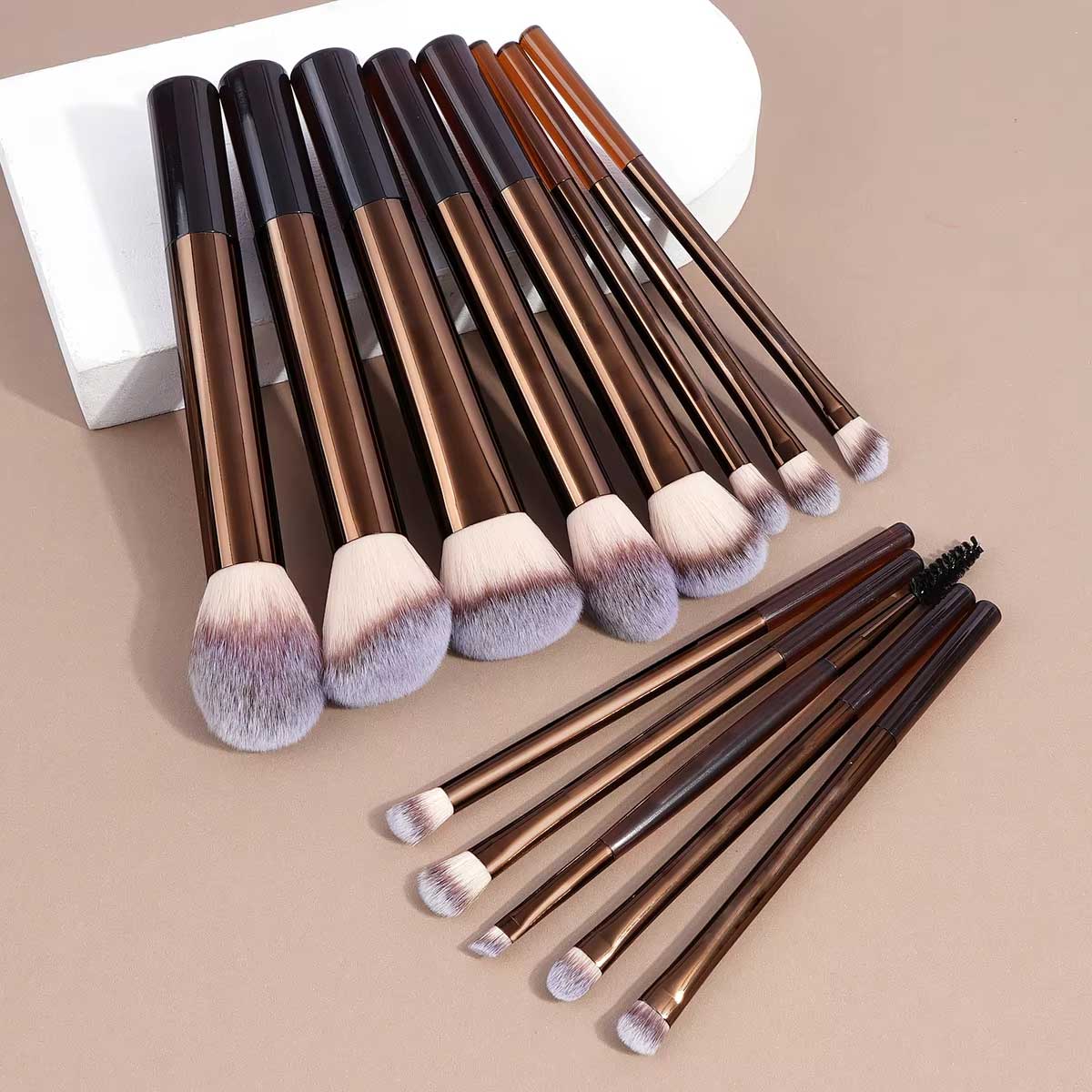 Juego de brochas de maquillaje - Huda Beauty Makeup Brush Set reseña y precio