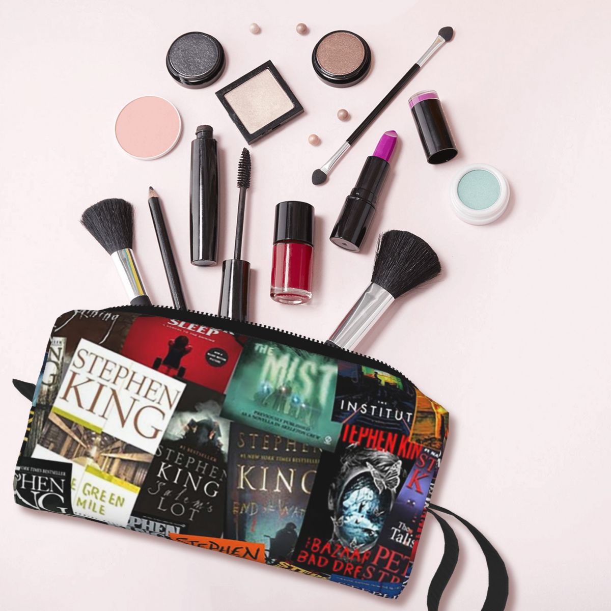 Stephen King Book Covers Horro - Beauty Book Makeup Kit reseña y precio