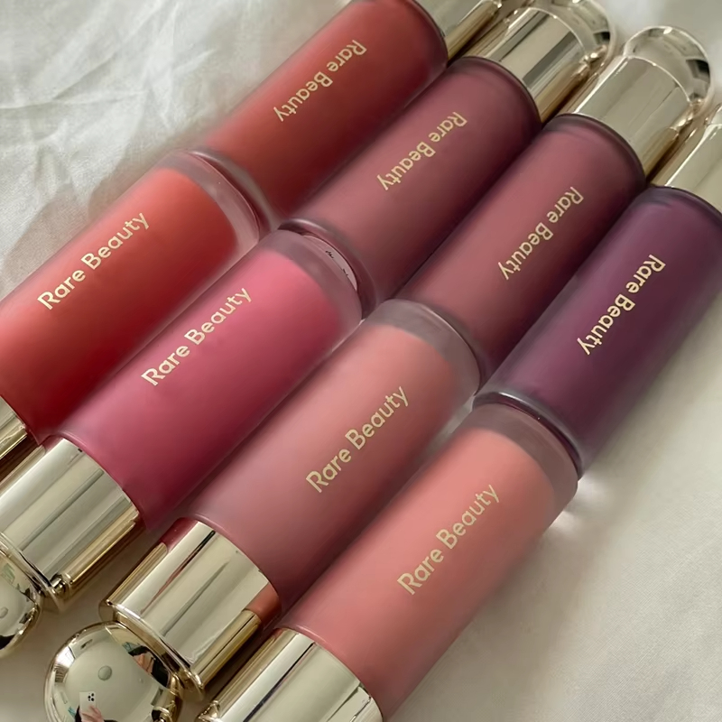 Rubor Líquido Rare Beauty, Sed - Rare Beauty Makeup Kit reseña y precio