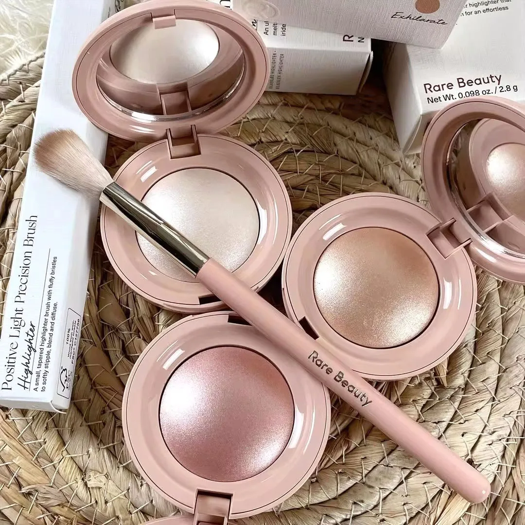 Rare Beauty Light Silky Touch  - Huda Beauty Makeup Set reseña y precio
