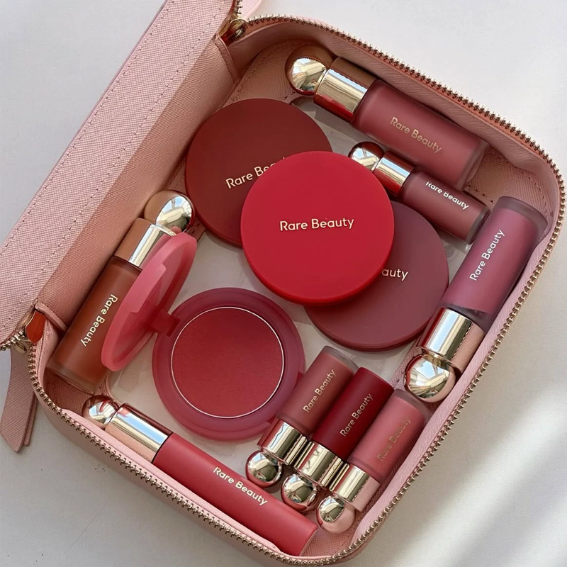 Hot Rare Beauty Soft Pinch Liq - Huda Beauty Makeup Mini Kit reseña y precio