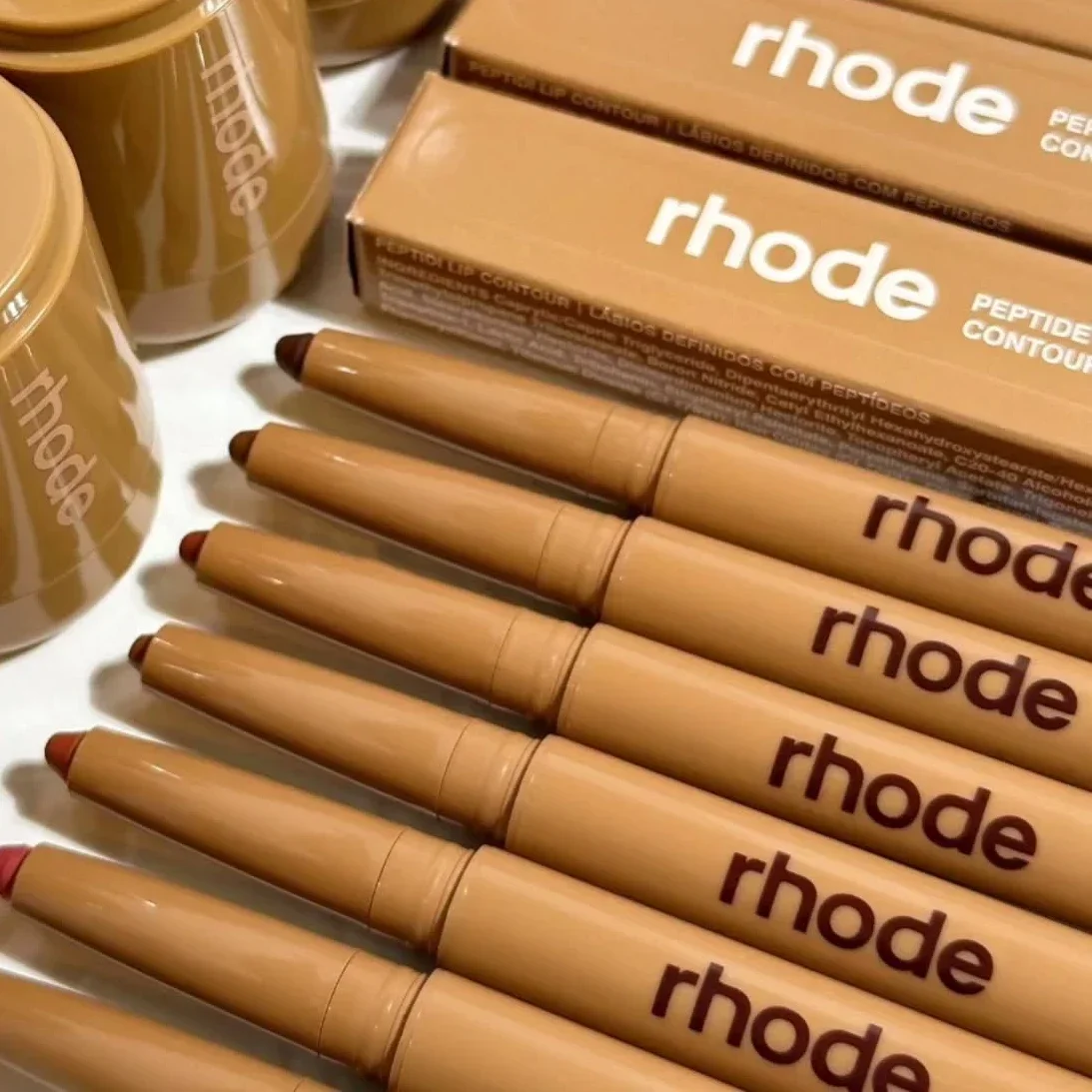 Marca de piel péptido forma de - Huda Beauty Makeup Mini Kit reseña y precio