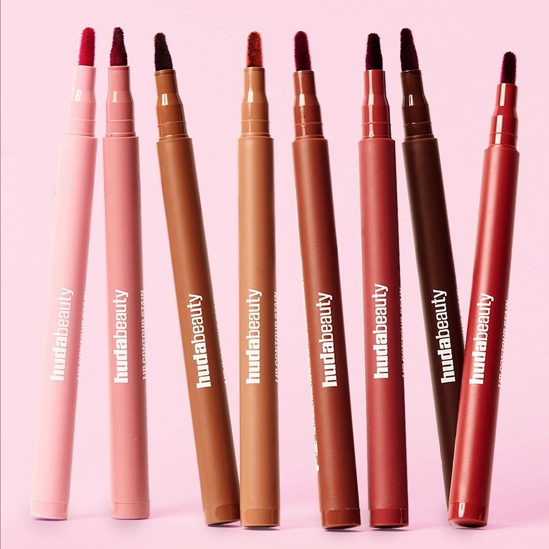 Lápiz Delineador de labios mar - Huda Beauty Makeup Bag reseña y precio