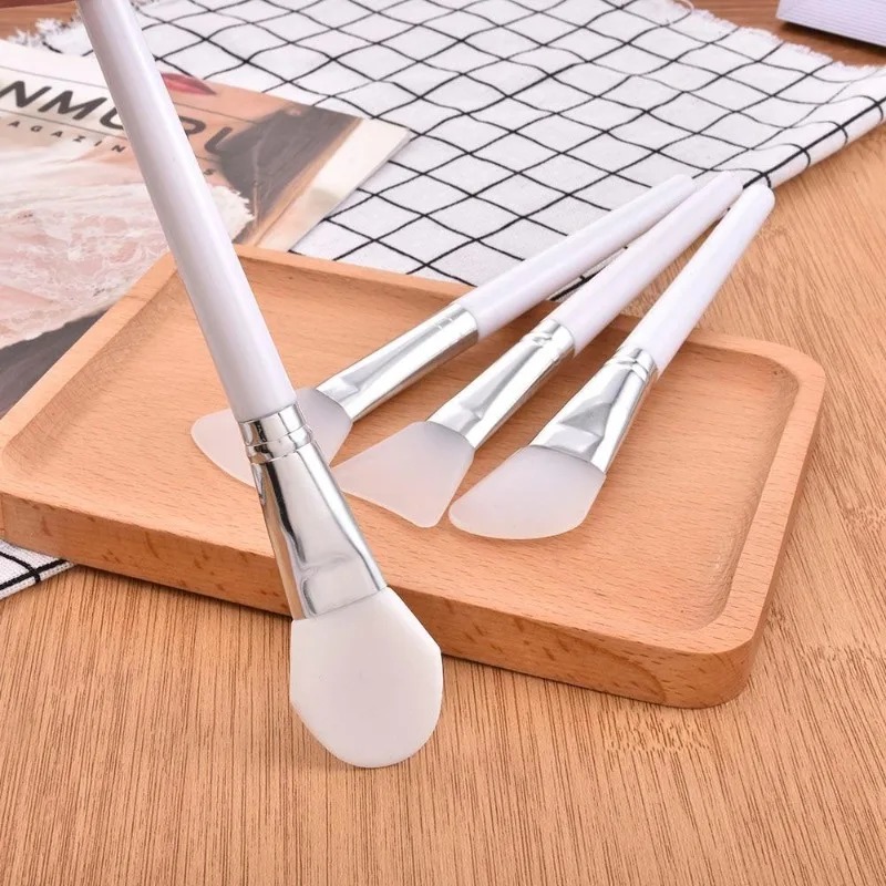 Juego de 1/4 de Brochas de Sil - Huda Beauty Makeup Brush Set reseña y precio